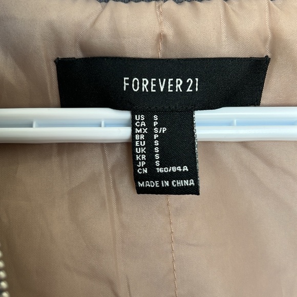 Forever 21 Layered Look Bomber Jacket Small Tan Grey - Picture 4 of 4